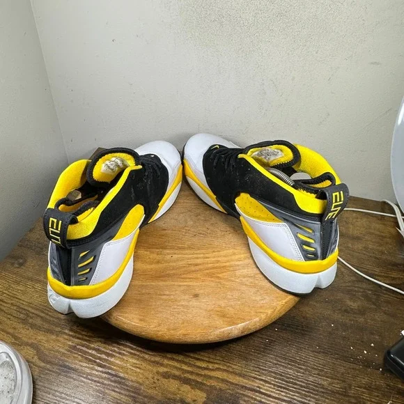 Nike Air Huarache 64 Elite Black White Yellow Shoes 313386-102 Mens 12